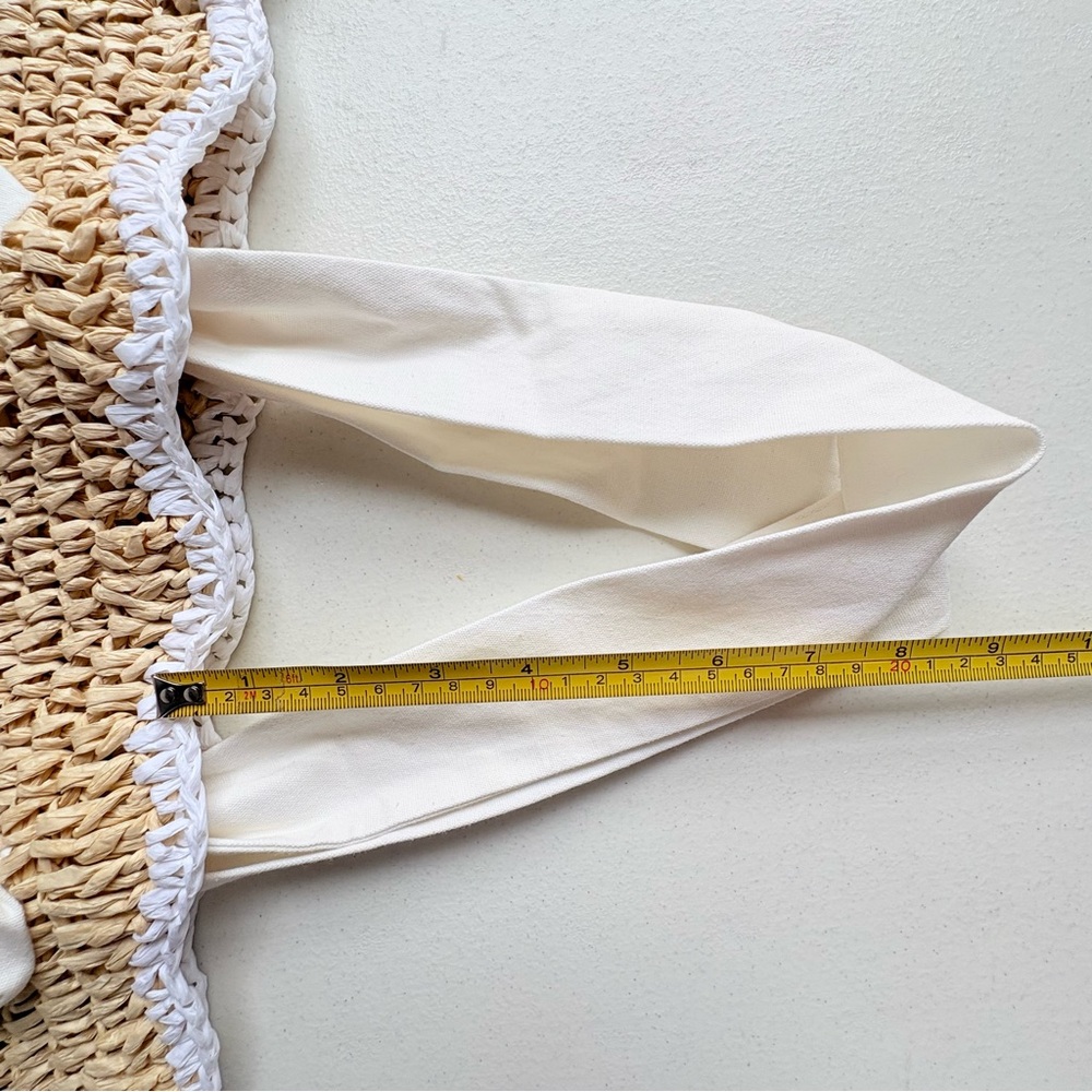 Mark and Graham White Ribbon Scalloped Raffia Tote Purse Bag New, no tags - Picture 12 of 13